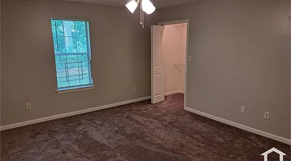 8811 Freedom Way — Photo 18