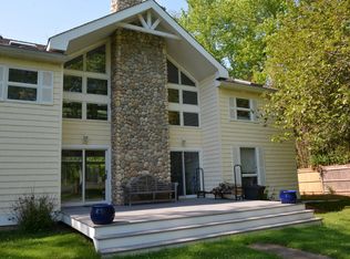 101 S Ferry Rd, Shelter Island, NY 11964