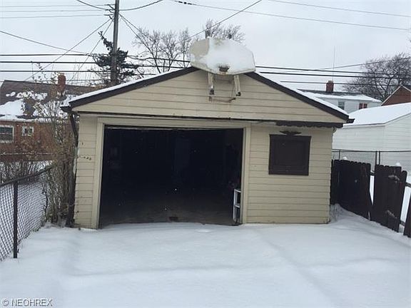 5th image of 5482 Elmwood Ave