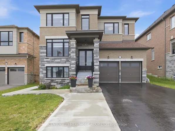 63 Bethpage Cres, Newmarket, ON L3X 0M4