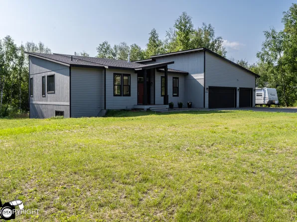 6038 E Sun Crest Dr, Wasilla, AK 99654