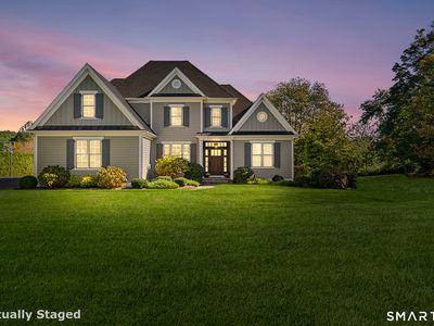 2 Doe Hollow Drive, Trumbull, CT, 06611