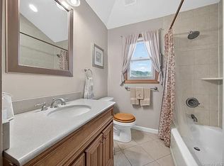 37 Maplewood Blvd #OO, Suffern, NY 10901