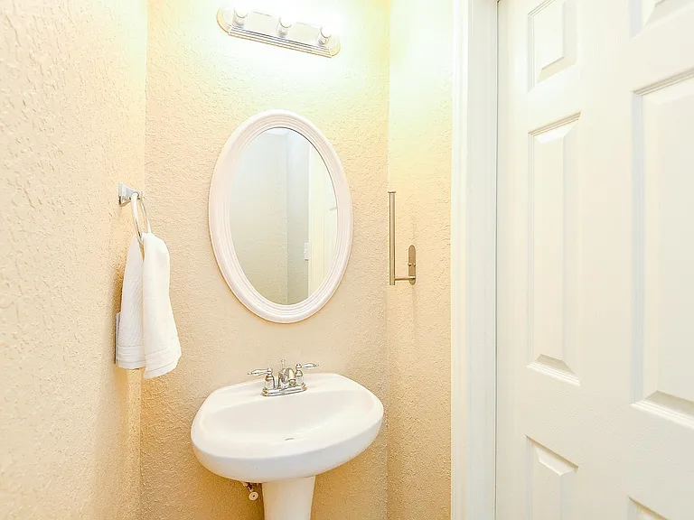 6419 Bennington Springs Dr — Photo 13