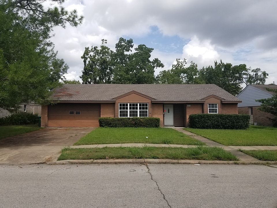 1st image of 5614 Ludington Dr