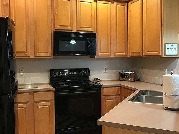 Kitchen with Dishwasher