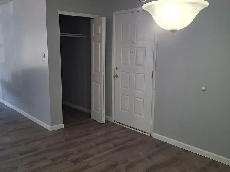 4206A Aberdeen Dr — Photo 7