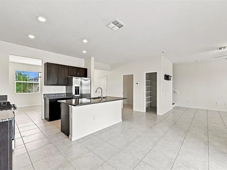 9454 Channing Hill Dr — Photo 8