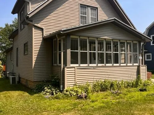 141 3rd Ave SE, Spring Grove, MN 55974