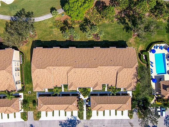 5th image of 26871 Clarkston Dr #101