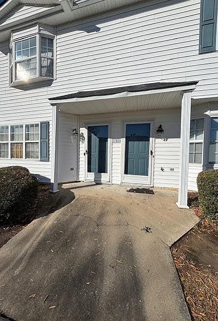 1st image of 3930 Sterling Pointe Dr Unit 7