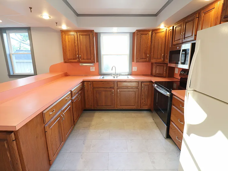 217 Raspberry Ln — Photo 8