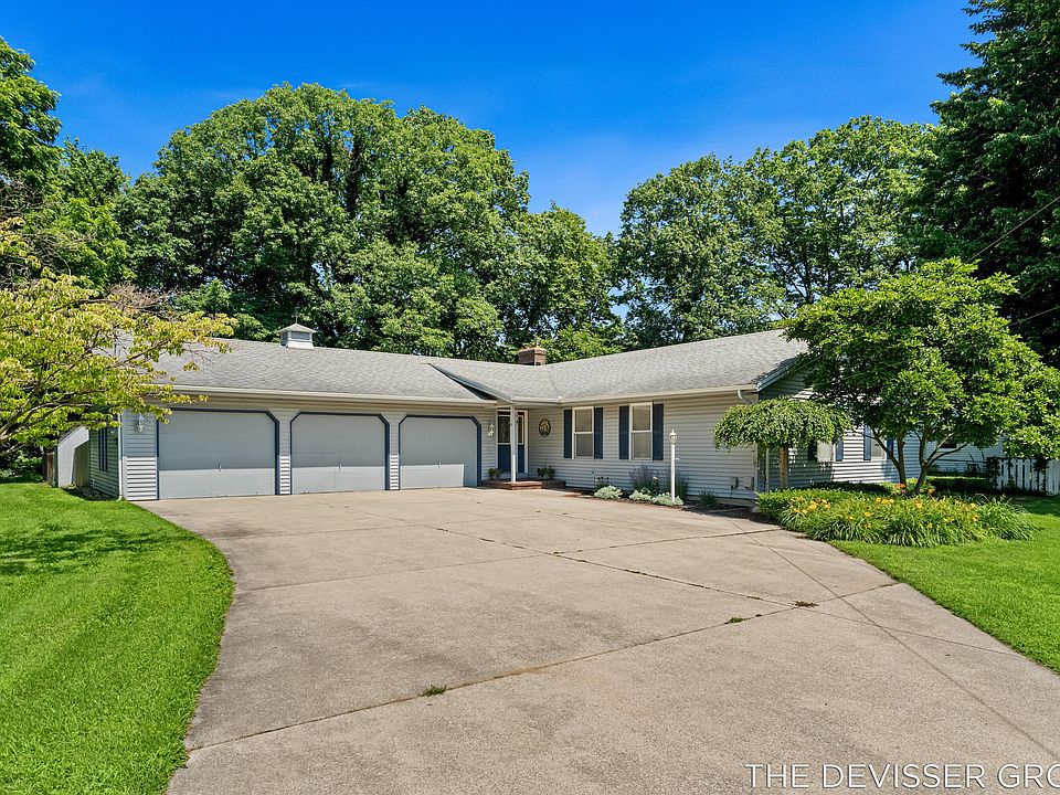1st image of 14289 Essenburg Dr