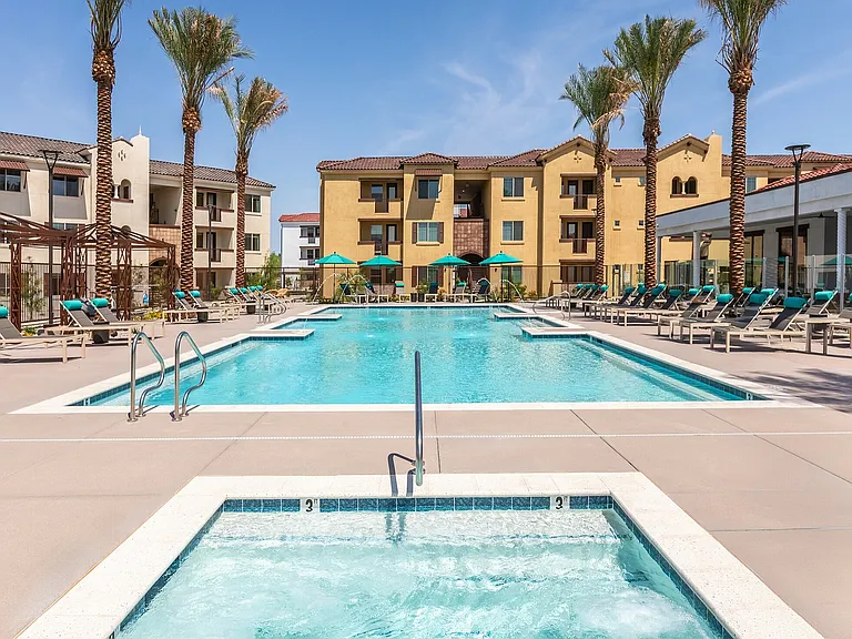 Marlowe Peoria Place — Photo 12
