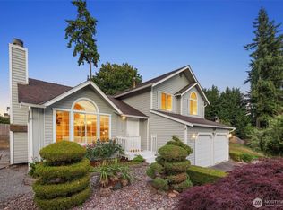 558 Olympia Ave NE, Renton, WA 98056