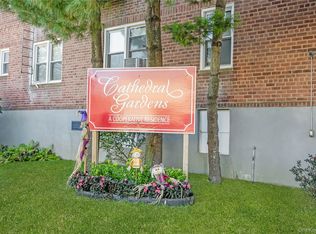22 Mulford Place #2D, Hempstead, NY