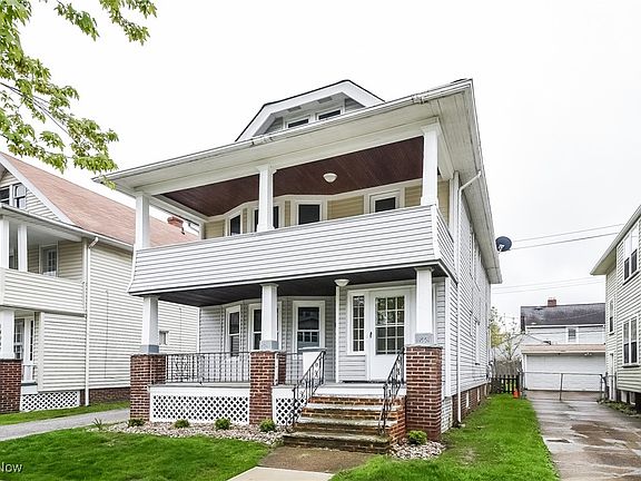 2nd image of 14949 Delaware Ave