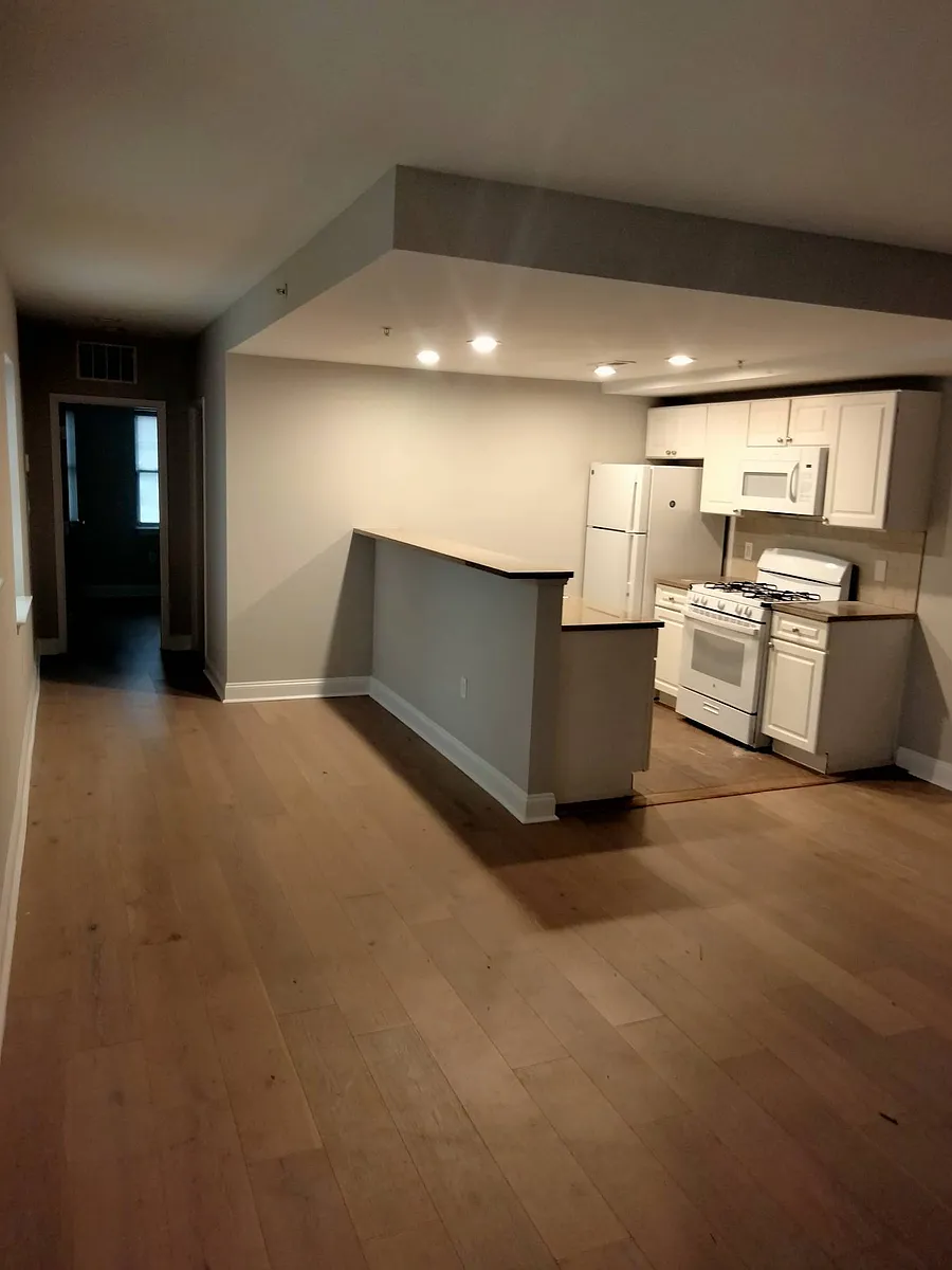 Building Photo - 52 Imlay St #566-3A