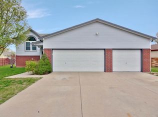 11506 W Lydia Cir, Wichita, KS 67209