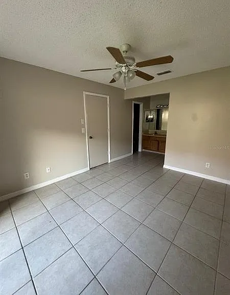2416 SE Garden Ter #203 — Photo 8