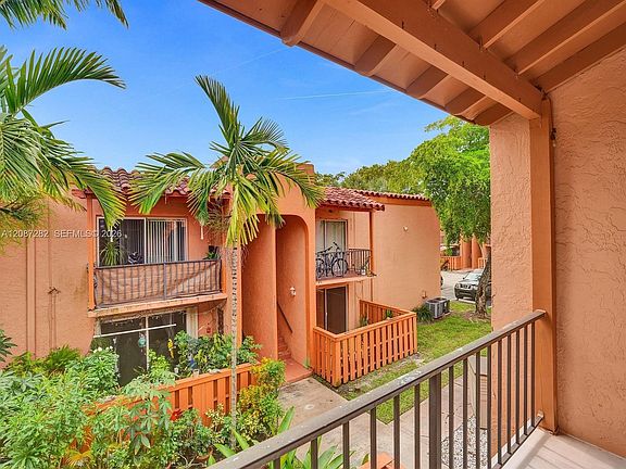 2nd image of 7111 Miami Lakes Dr APT N4