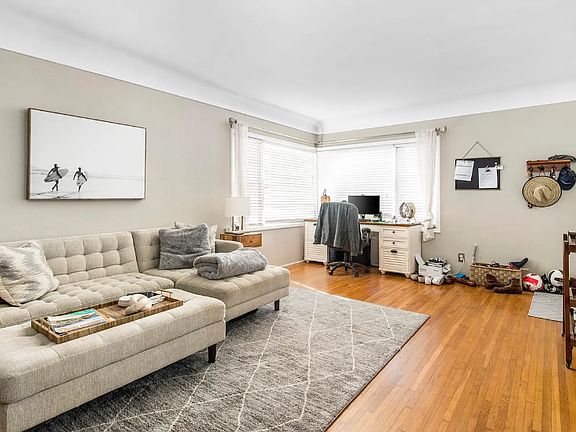 2nd image of 525 Park Ave #Eb733709b