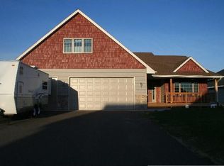 6129 Goodview Trail Ct N, Hugo, MN 55038