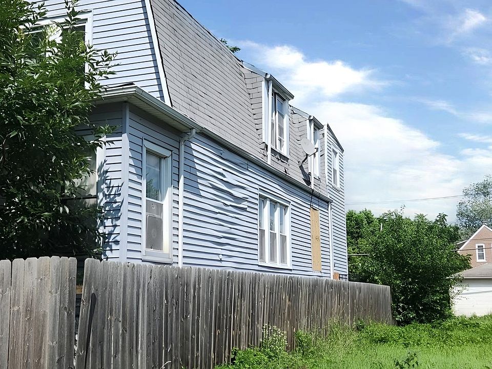 2nd image of 5949 S Wolcott Ave