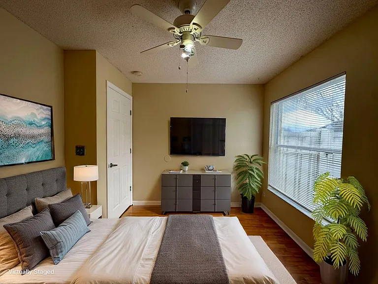 857 Blanc Ct — Photo 12