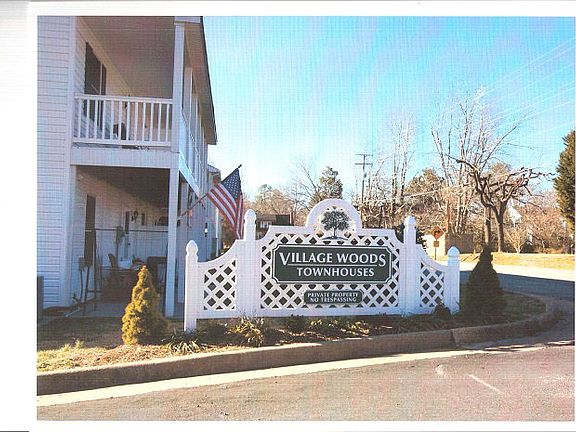 4th image of 6426 Village Woods Ct