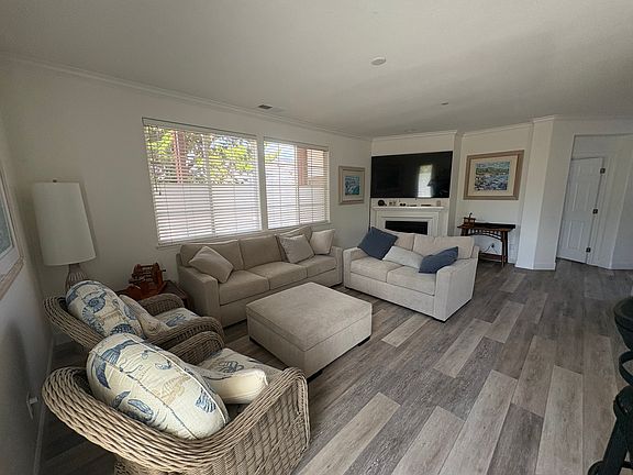 5th image of 617 41st Ave