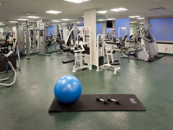 305 East 63rd Street image 13 of 17