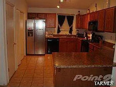 3 bed, 1284 sqft, $1,650 — Photo 3