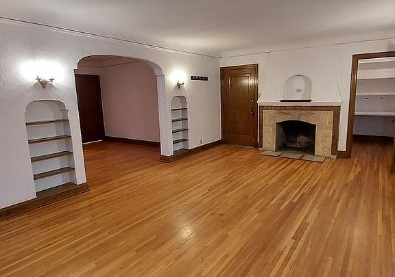 3rd image of 4800 Xerxes Ave S #2