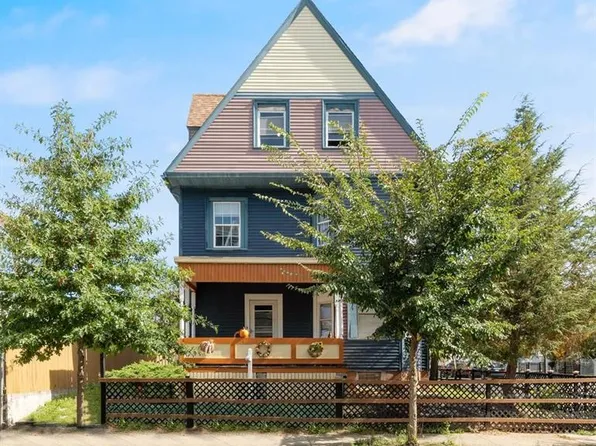 84 Hamilton St, Providence, RI 02907