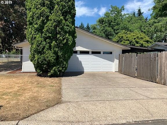 2nd image of 6807 NE 107th Ave