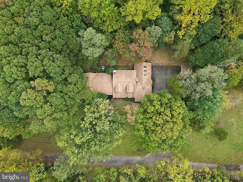 1st image of 6107 Hutschenreuter Rd