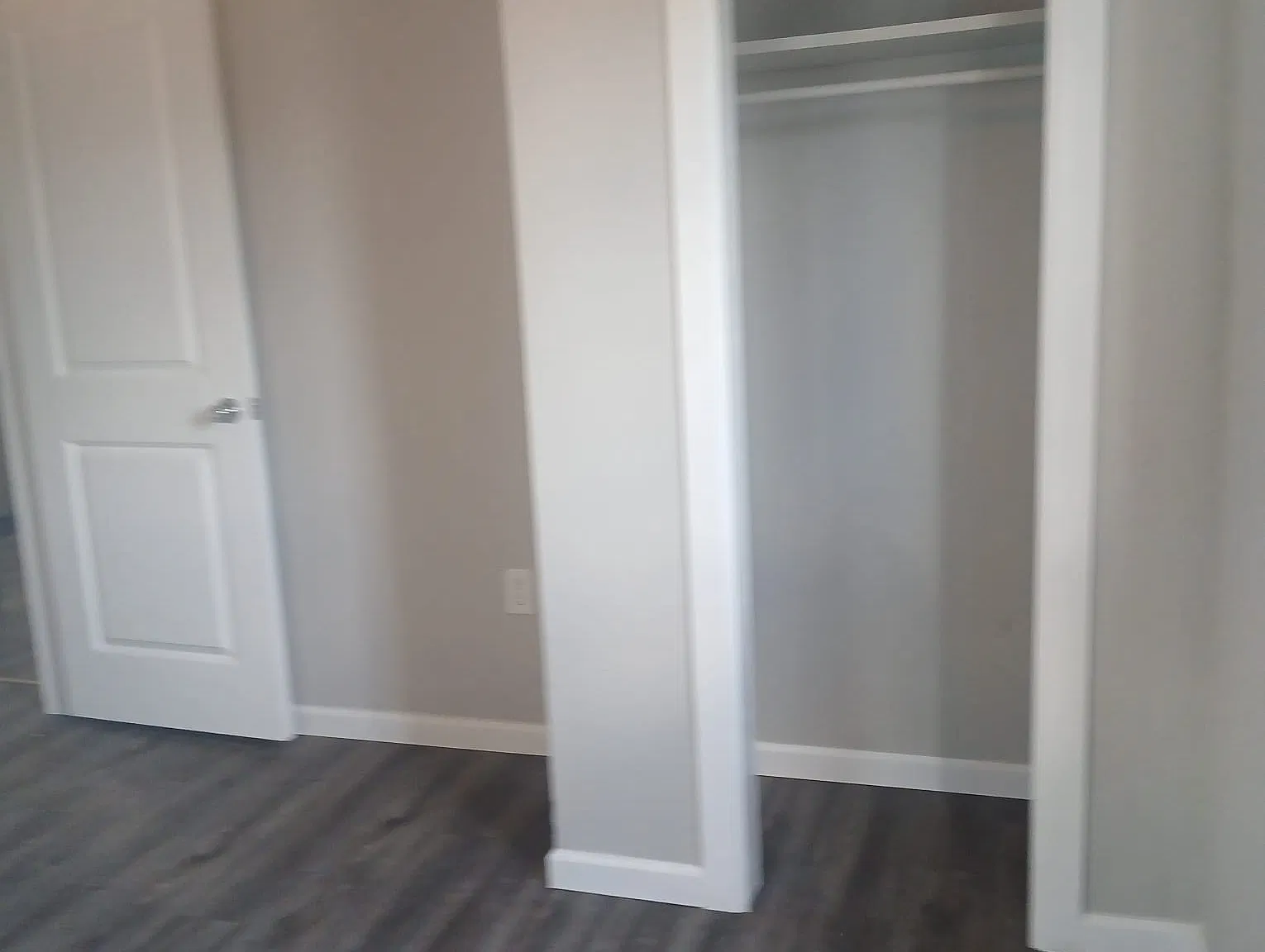 4339 W 8th St — Photo 2