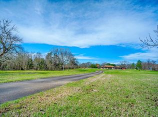 11305 Hillside Dr, Willis, TX 77318