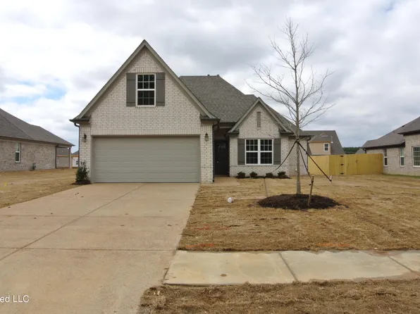 8747 Clark Ave, Southaven, MS 38672