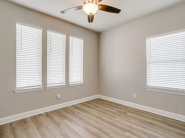 1448 Eagle Nest Dr — Photo 26