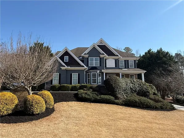 148 Montvale Dr, Hoschton, GA 30548