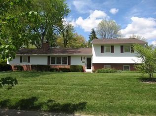 2400 Buckley Rd, Upper Arlington, OH 43220