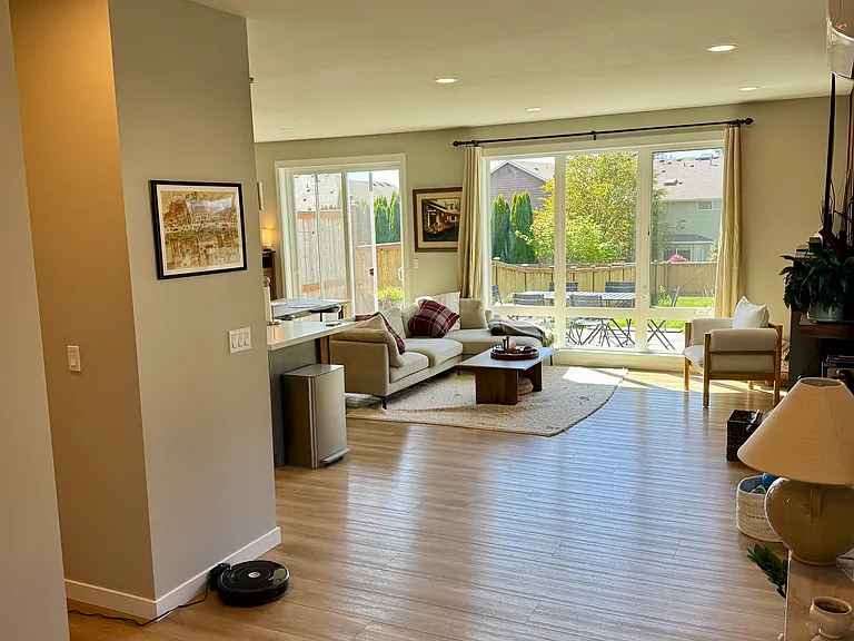 20516 Damson Rd #B — Photo 3