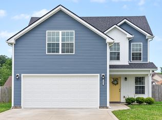 465 Woodtrace Dr, Clarksville, TN 37042