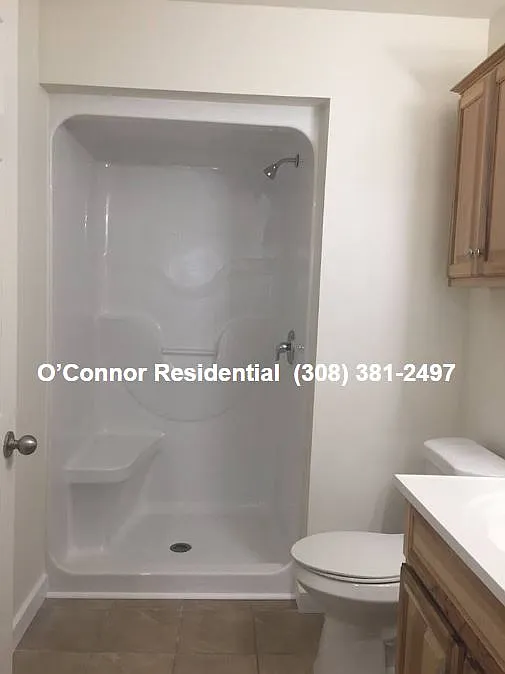 3 bed, 1305 sqft, $1,800 — Photo 4