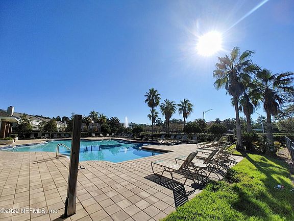 Community pool