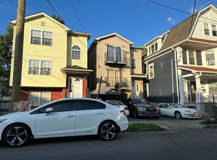 458 14th Ave, Newark, NJ 07106