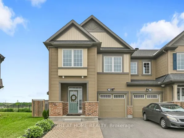 359 Willow Aster Cir, Ottawa, ON K4A 1C8