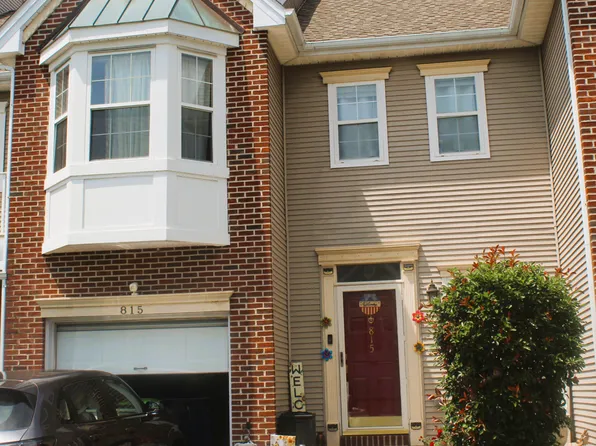 815 Martingale Rd, Schwenksville, PA 19473